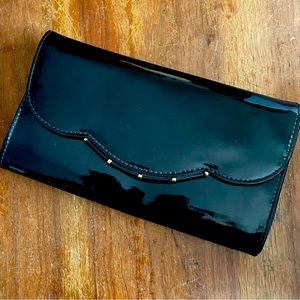 Vintage patent leather look clutch - 1980's with a 1960's vibe